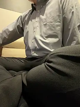 yuuuuusuke00 online show from March 2026 01:31:02 AM