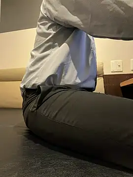 yuuuuusuke00 online show from March 2026 12:37:02 AM