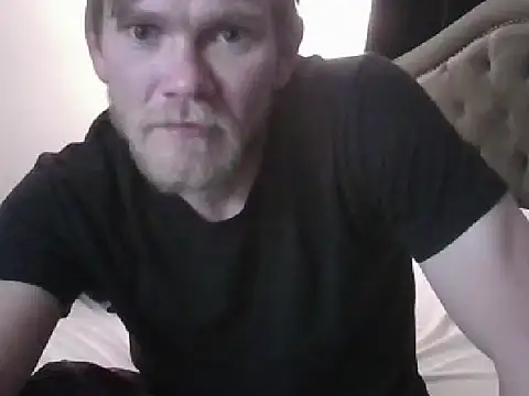 Snapshot of lynnthomas chatting on February 2026 09:52:01 AM lynnthomas online show from February 2026 09:52:01 AM