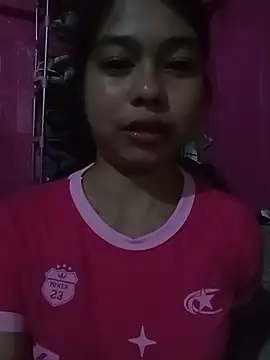 Snapshot of Heavens_night04 chatting on February 2026 12:46:02 PM Heavens night04 online show from February 2026 12:46:02 PM