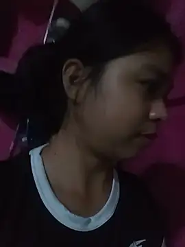 Snapshot of Heavens_night04 chatting on March 2026 12:24:02 PM Heavens night04 online show from March 2026 12:24:02 PM