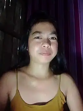 Snapshot of Heavens_night04 chatting on May 2026 10:15:02 PM Heavens night04 online show from May 2026 10:15:02 PM