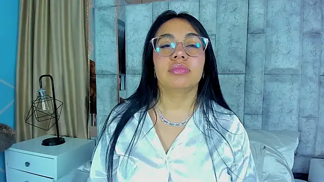 amy noa online show from June 2026 02:03:01 AM