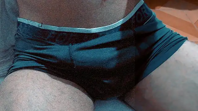 Snapshot of Evansx7 chatting on March 2026 01:10:01 AM Evansx7 online show from March 2026 01:10:01 AM