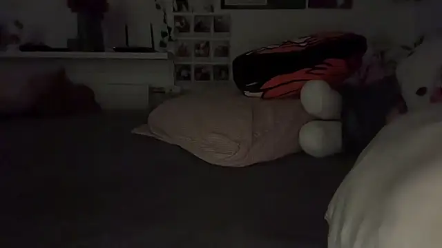 meganflowerz online show from February 2026 01:53:02 AM