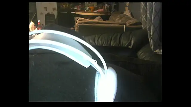 Snapshot of spooky425hd chatting on May 2026 02:40:02 AM spooky425hd online show from May 2026 02:40:02 AM