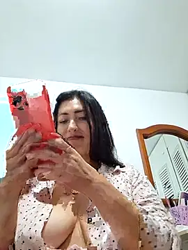 aliz963040 online show from February 2026 03:49:02 AM