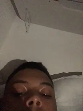 leonardoramos244 online show from April 2026 03:07:02 AM