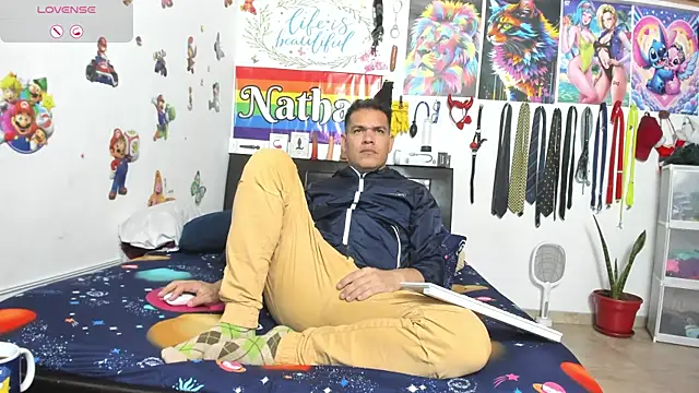 nathannathaniel online show from May 2026 10:29:01 PM