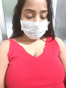 MidnightVibes  online show from February 2026 05:36:02 PM