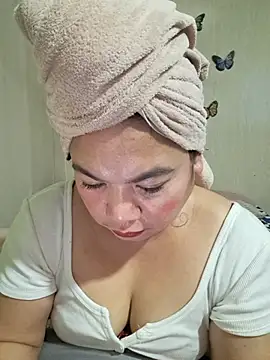 Zyramae 25 online show from July 2026 03:09:01 AM