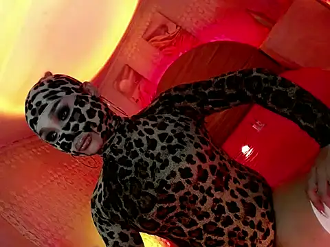 Mysterious Mistress online show from February 2026 03:41:02 PM