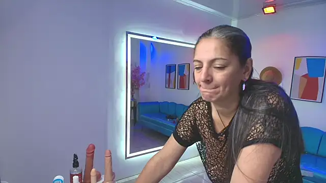 Madame scarlett online show from April 2026 11:34:01 AM