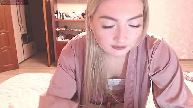 MiraRoy online show from February 2026 03:38:02 PM