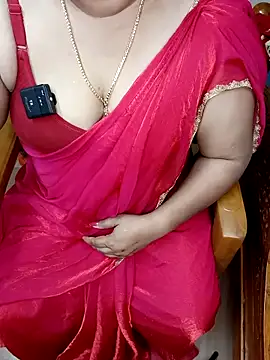 Snapshot of silk_rose05 chatting on March 2026 05:40:01 PM silk rose05 online show from March 2026 05:40:01 PM