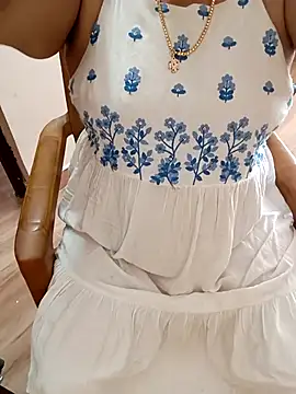 Snapshot of silk_rose05 chatting on March 2026 09:03:02 AM silk rose05 online show from March 2026 09:03:02 AM