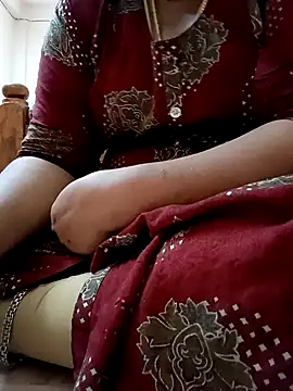 Snapshot of silk_rose05 chatting on April 2026 08:45:02 AM silk rose05 online show from April 2026 08:45:02 AM