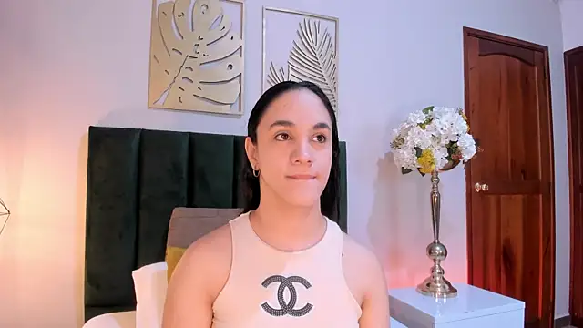 CelesteQueeen online show from June 2026 12:19:01 PM