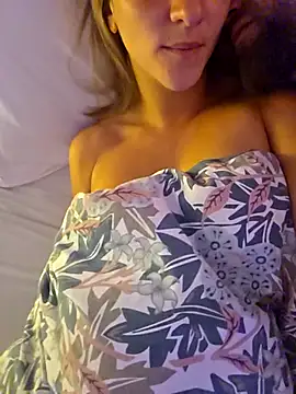 Couple-Kiwii-Orchidee-Boy online show from May 2026 05:49:01 AM