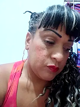Snapshot of SabrinaColin chatting on July 2026 12:35:01 AM SabrinaColin online show from July 2026 12:35:01 AM
