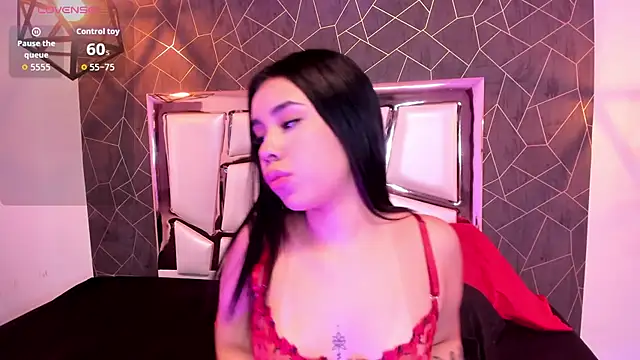 NicollJabocs online show from May 2026 01:45:01 AM