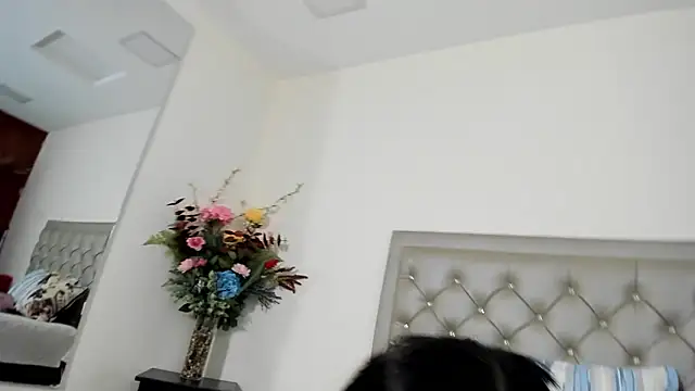 chloe  brownn online show from February 2026 09:30:02 PM