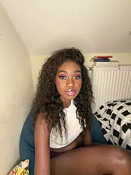 Amber-Noire online show from February 2026 07:56:02 PM