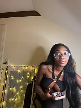 Amber-Noire online show from February 2026 09:07:01 PM