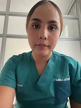 Noa Harper- online show from May 2026 09:20:02 PM