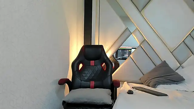 FOREVERWILD VC online show from February 2026 02:53:01 AM