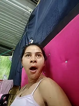 Mia axell online show from February 2026 10:20:02 AM