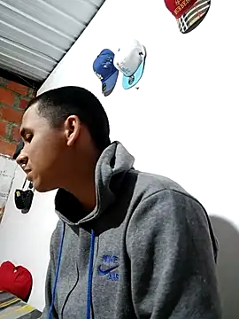 Mia axell online show from February 2026 10:41:02 AM