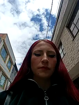 im scarlett18x online show from February 2026 05:53:02 PM