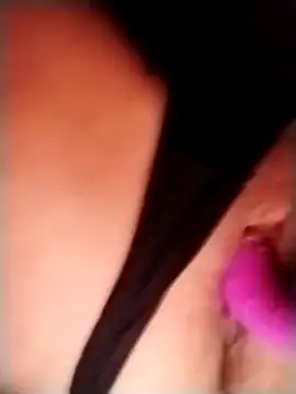 Christinecszw online show from February 2026 01:14:02 AM