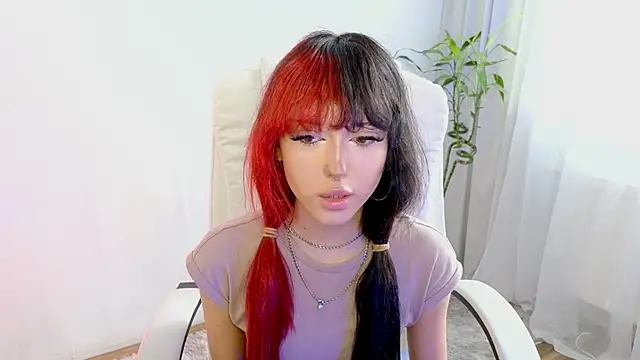 Snapshot of __Amiraa chatting on February 2026 10:27:01 AM Amiraa online show from February 2026 10:27:01 AM