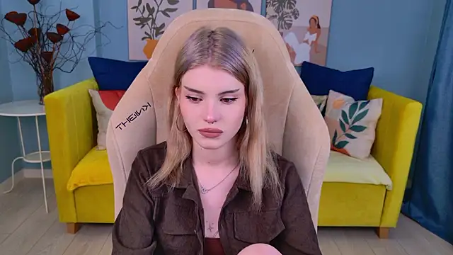 ScarletBlackwood online show from March 2026 05:01:02 AM