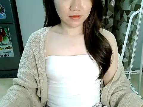 Amy8386 online show from February 2026 04:49:02 AM