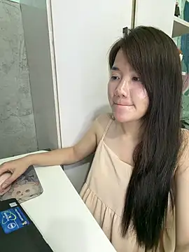 Snapshot of Amy8386 chatting on May 2026 05:19:02 PM Amy8386 online show from May 2026 05:19:02 PM