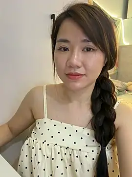 Amy8386 online show from June 2026 04:01:02 AM