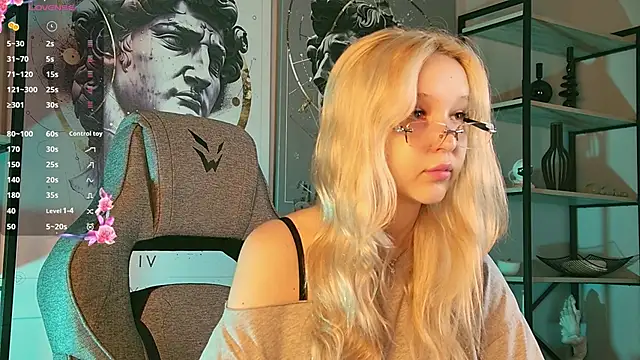 MaoqiBeverly online show from June 2026 10:39:02 AM