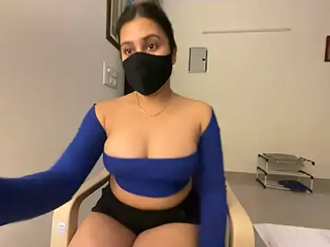 Snapshot of Anna_girl22 chatting on March 2026 04:45:02 PM Anna girl22 online show from March 2026 04:45:02 PM