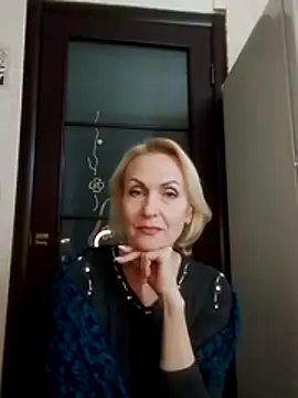 Snapshot of MichelleSolis chatting on March 2026 07:17:02 PM MichelleSolis online show from March 2026 07:17:02 PM