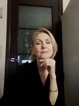 Snapshot of MichelleSolis chatting on March 2026 03:27:02 PM MichelleSolis online show from March 2026 03:27:02 PM