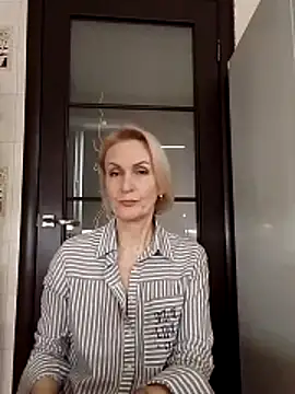 Snapshot of MichelleSolis chatting on March 2026 10:09:02 AM MichelleSolis online show from March 2026 10:09:02 AM