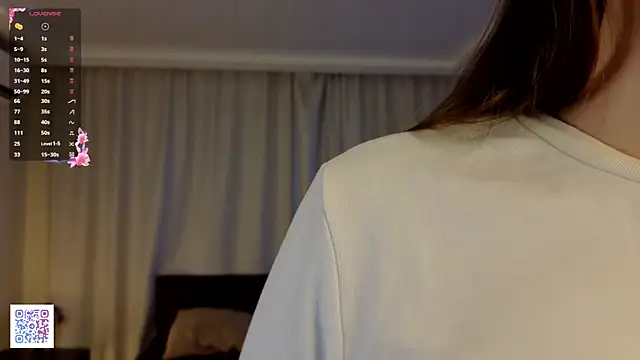 LeanneDinkle online show from April 2026 06:09:02 AM