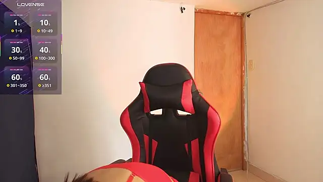 Snapshot of Zoe-Walzer chatting on March 2026 03:39:01 PM Zoe-Walzer online show from March 2026 03:39:01 PM