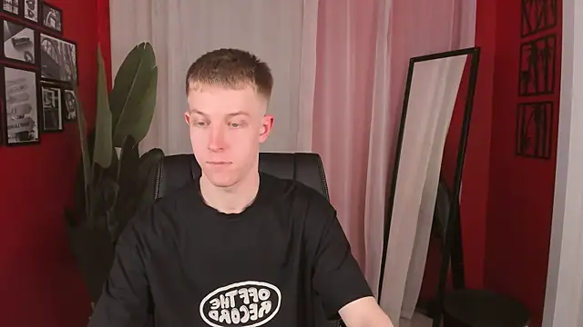 Dylan Norton online show from April 2026 03:38:02 PM