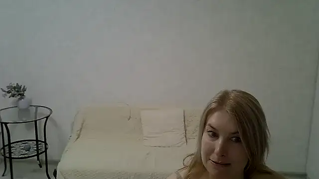 Opaldream online show from May 2026 09:53:01 PM