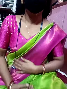 Snapshot of Janvi_Vabi chatting on February 2026 06:28:02 PM Janvi Vabi online show from February 2026 06:28:02 PM