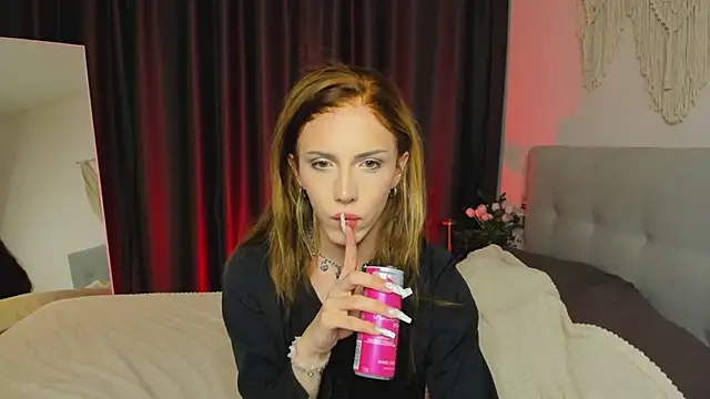 Tiffany  King online show from February 2026 09:04:01 PM